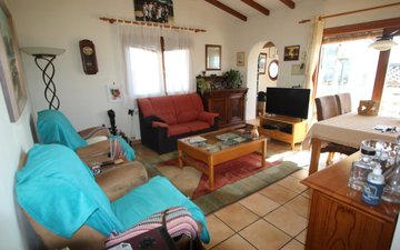 Property slide 61