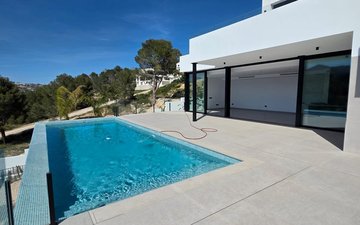 Property slide 4