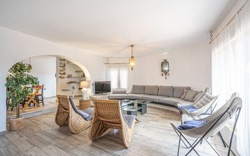 Property slide 15