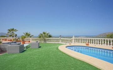 Property slide 10