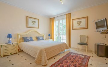 Property slide 23