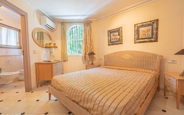 Property slide 31