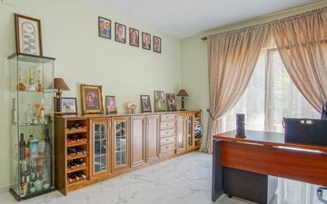 Property slide 31