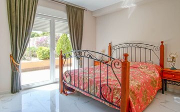 Property slide 41