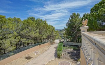 Property slide 54