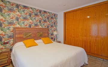 Property slide 22