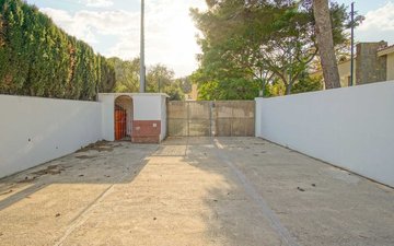 Property slide 41