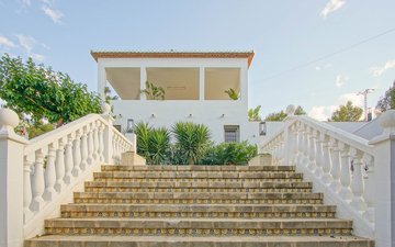 Property slide 43