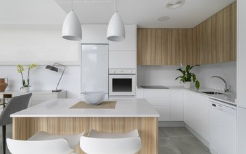 Property slide 16