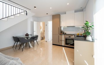 Property slide 10