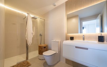 Property slide 48