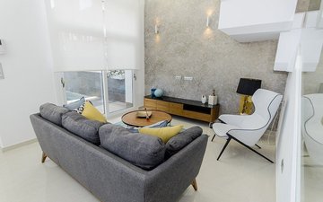 Property slide 10