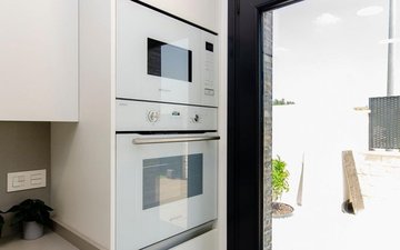 Property slide 21