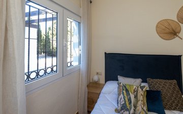 Property slide 25