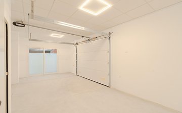 Property slide 33