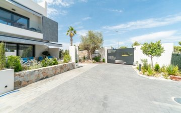 Property slide 48