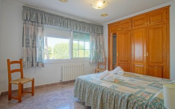 Property slide 47