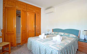 Property slide 48