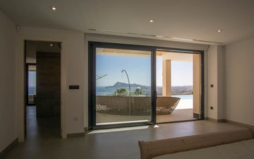 Property slide 25