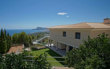 Property slide 35