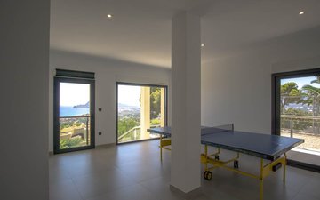 Property slide 59