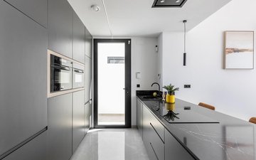 Property slide 24
