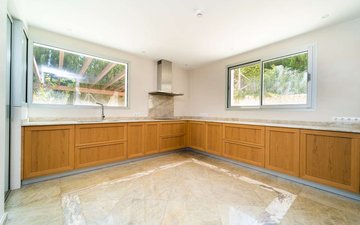 Property slide 29
