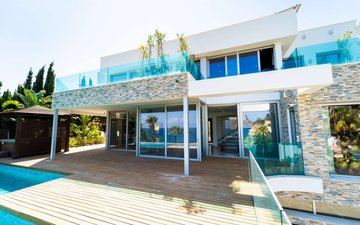 Property slide 38