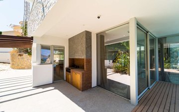 Property slide 39