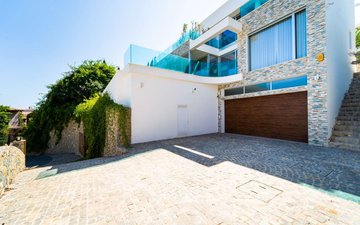 Property slide 41