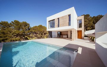 Property slide 18