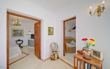 Property slide 19