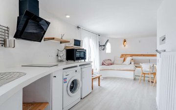 Property slide 17