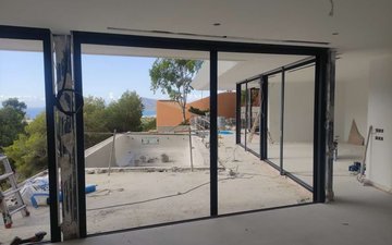 Property slide 19
