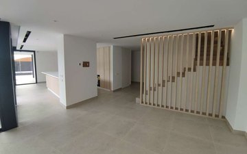 Property slide 41