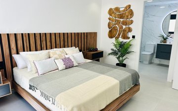 Property slide 14