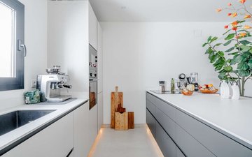 Property slide 33