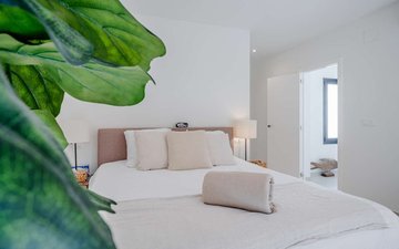 Property slide 38