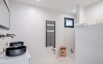 Property slide 46