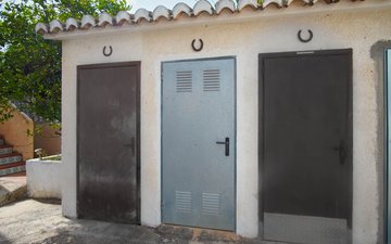 Property slide 22