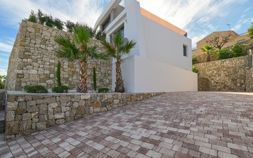 Property slide 45