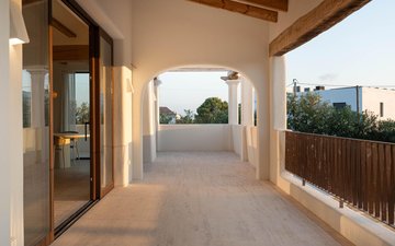 Property slide 35