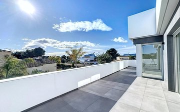 Property slide 31