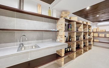Property slide 48