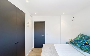 Property slide 25