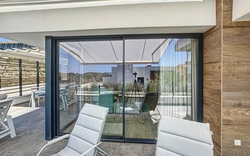 Property slide 40