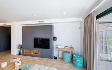 Property slide 9
