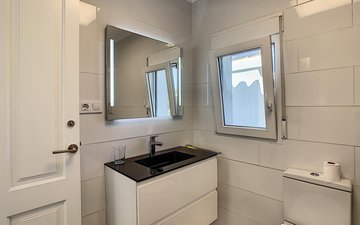 Property slide 33