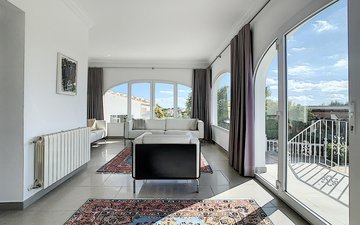 Property slide 8