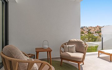 Property slide 21